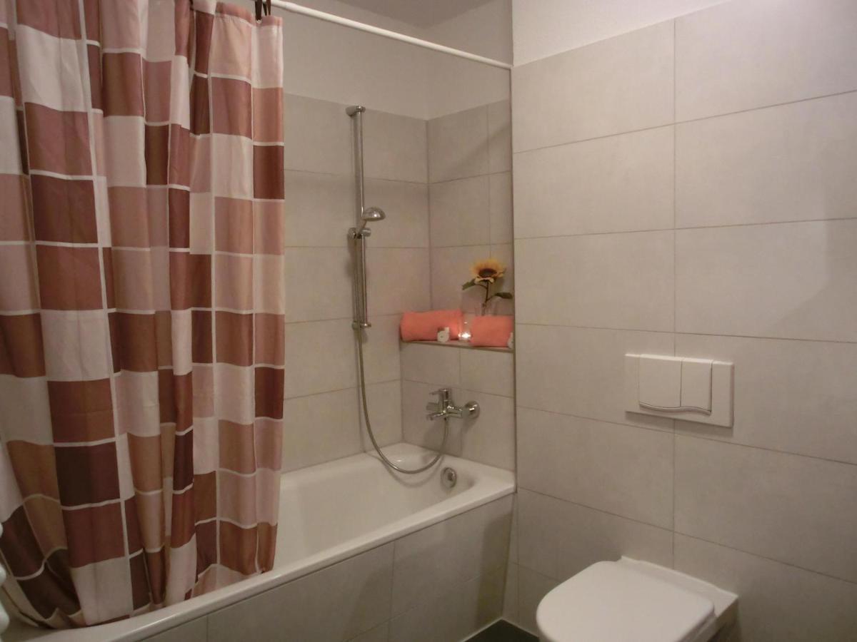 Ferienwohnung I22 格拉尔-米里茨 外观 照片